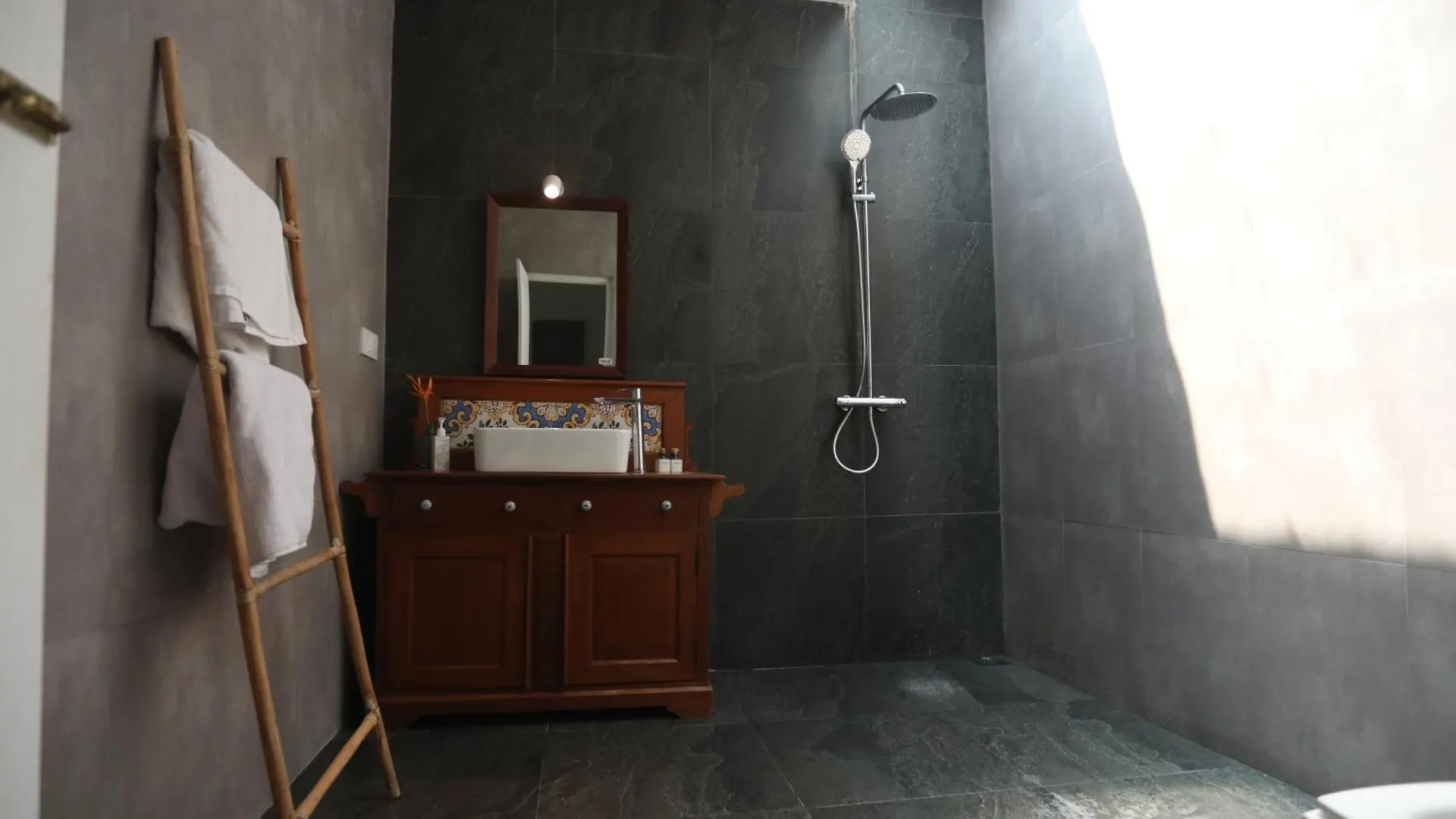 Singhagra Tropical Villa Negombo Kepungoda Guest house